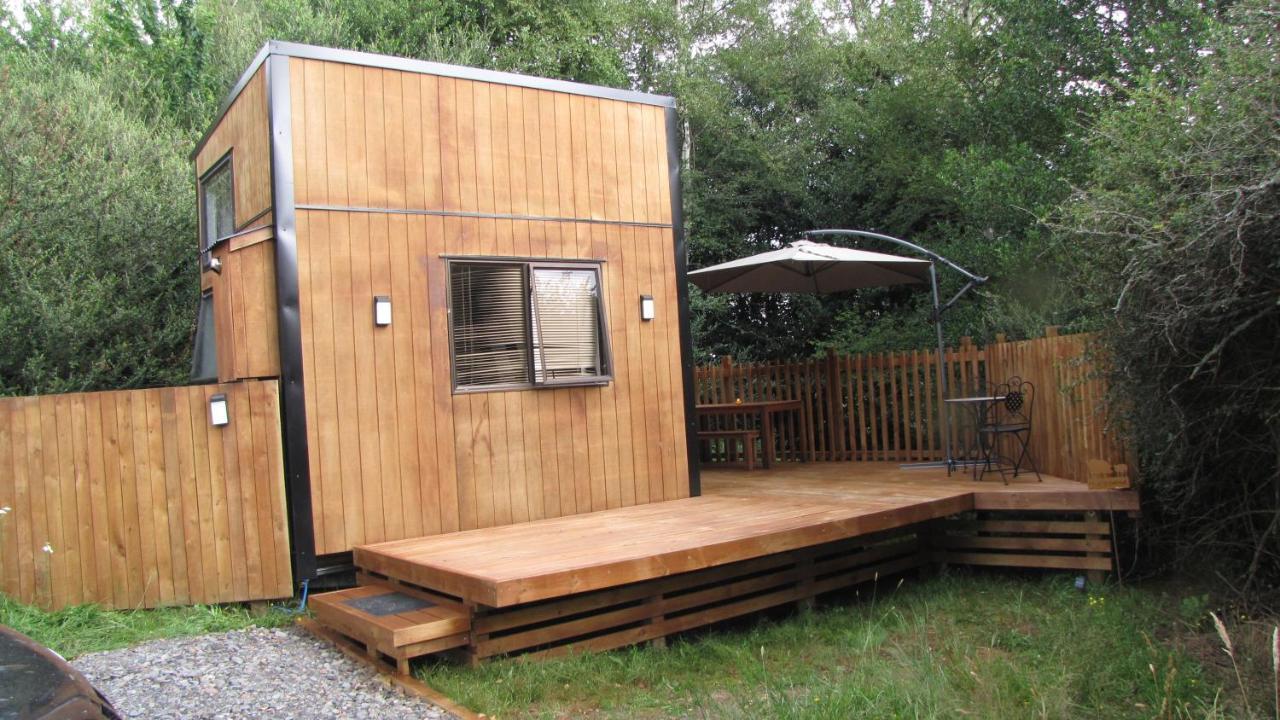 Tiny House In The Bush - A Minute From Town Centre Ruapehu Unique Stays Raetihi Екстериор снимка