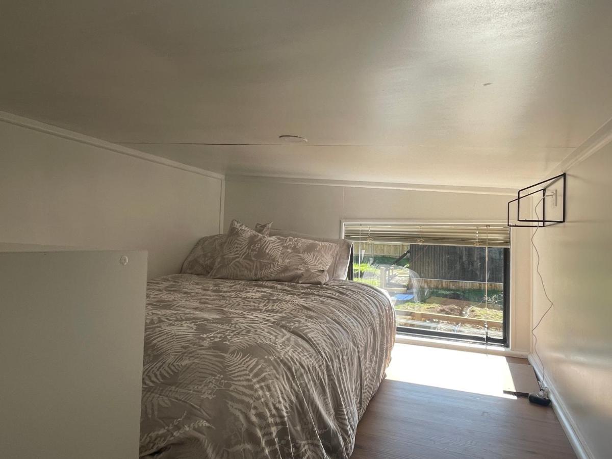 Tiny House In The Bush - A Minute From Town Centre Ruapehu Unique Stays Raetihi Екстериор снимка