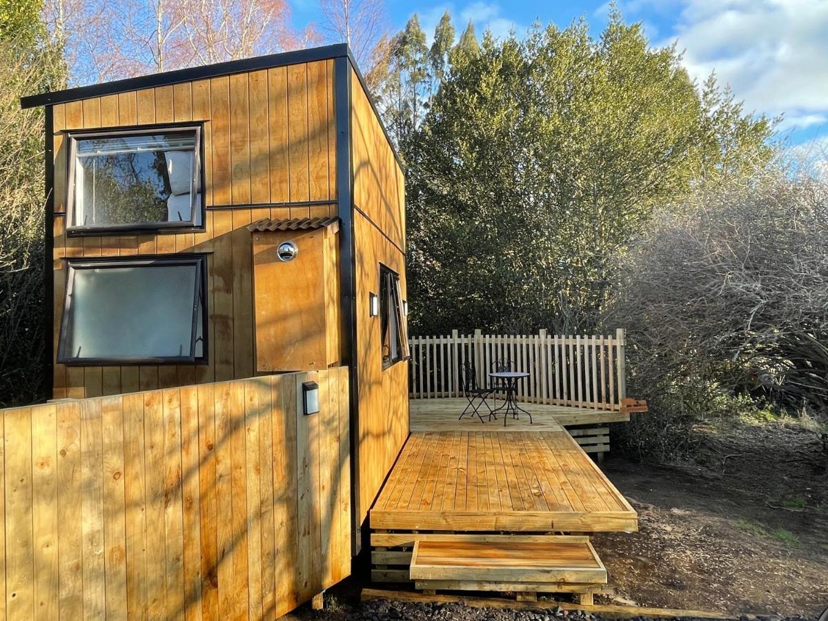 Tiny House In The Bush - A Minute From Town Centre Ruapehu Unique Stays Raetihi Екстериор снимка