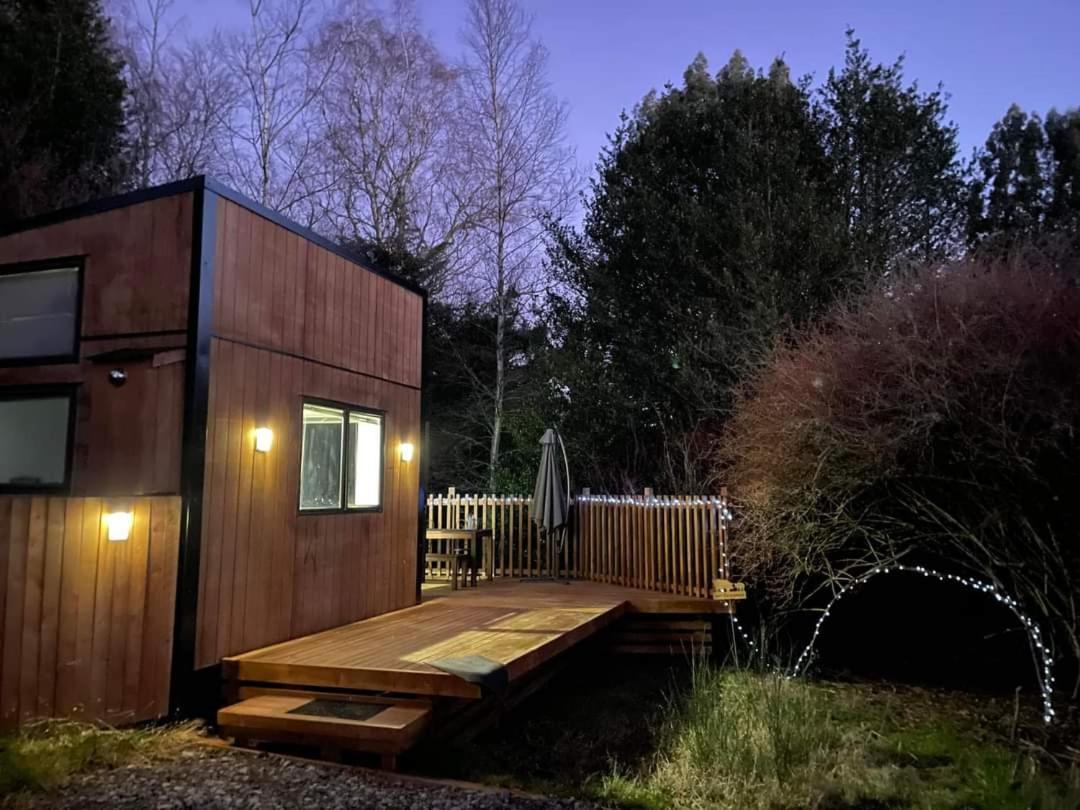 Tiny House In The Bush - A Minute From Town Centre Ruapehu Unique Stays Raetihi Екстериор снимка